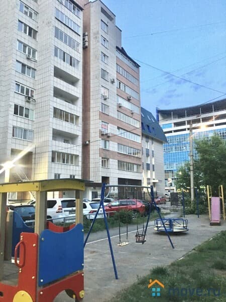 4-комн. квартира, 140 м²