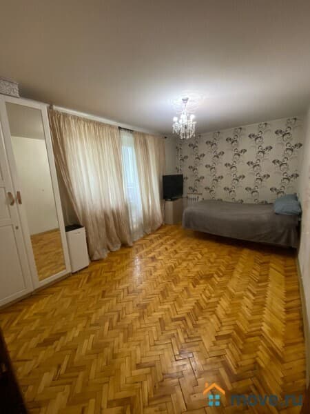 2-комн. квартира, 43 м²