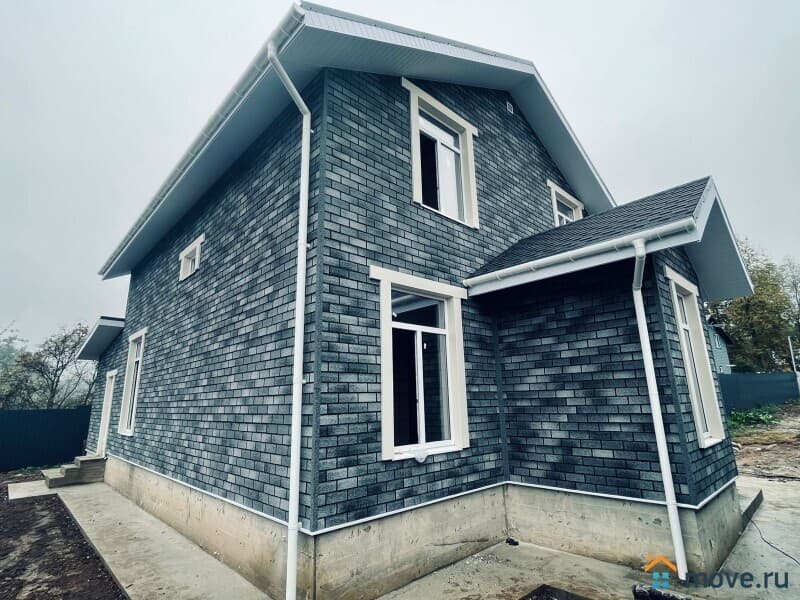 коттедж, 210 м²