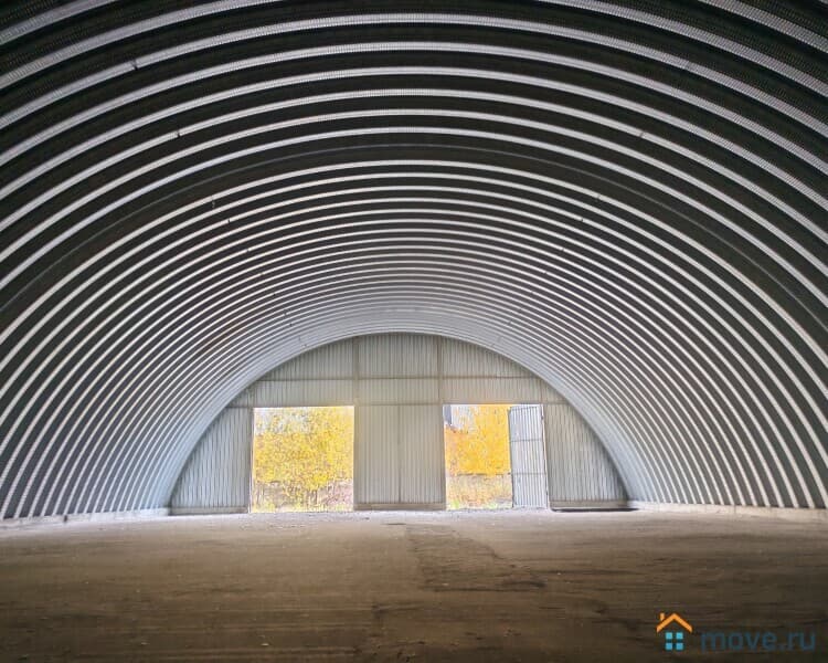 склад, 600 м&sup2;