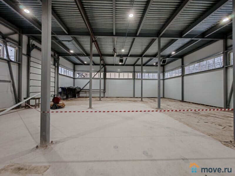 склад, 1800 м&sup2;