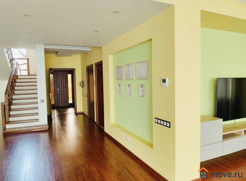 коттедж, 450 м&sup2;