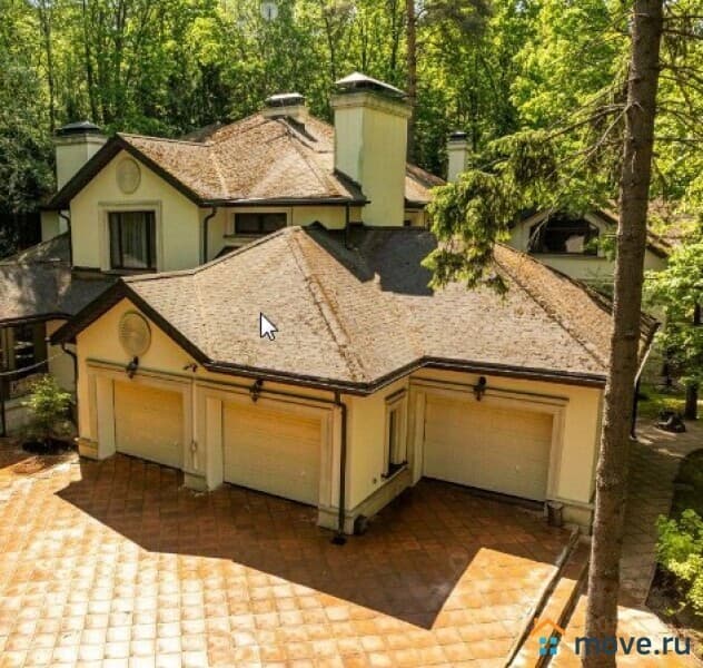 коттедж, 1050 м&sup2;