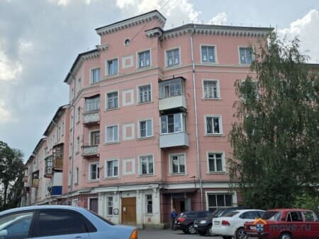 Продаем комнату, 50 м², Елец, улица Ани Гайтеровой, 15