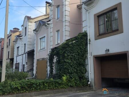 Продаю таунхаус, 253 м², Елец, улица Задонская, 71