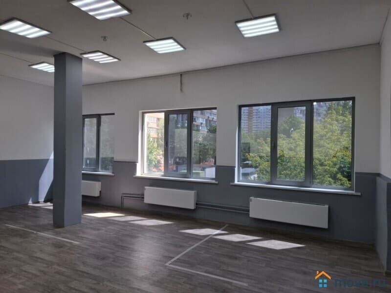 свободного назначения, 70 м²