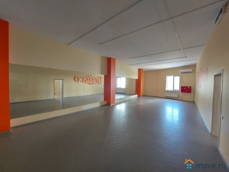 свободного назначения, 200 м²