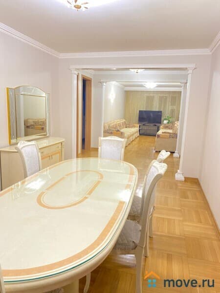 5-комн. квартира, 140 м&sup2;
