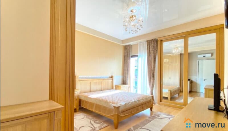 5-комн. квартира, 170 м²