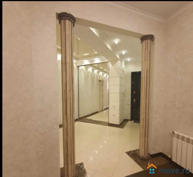 3-комн. квартира, 160 м²