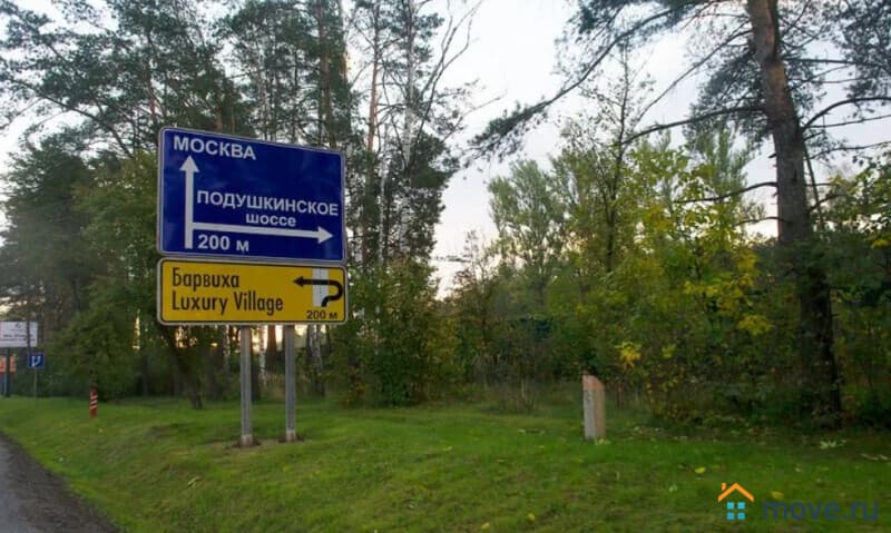 коттедж, 550 м&sup2;