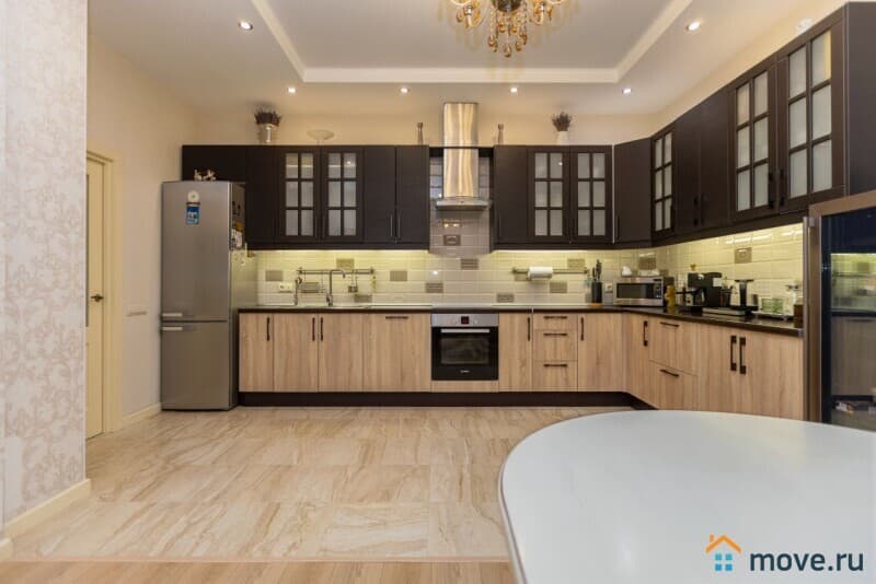 3-комн. квартира, 127.9 м&sup2;