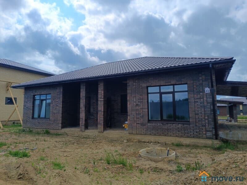 коттедж, 130 м&sup2;