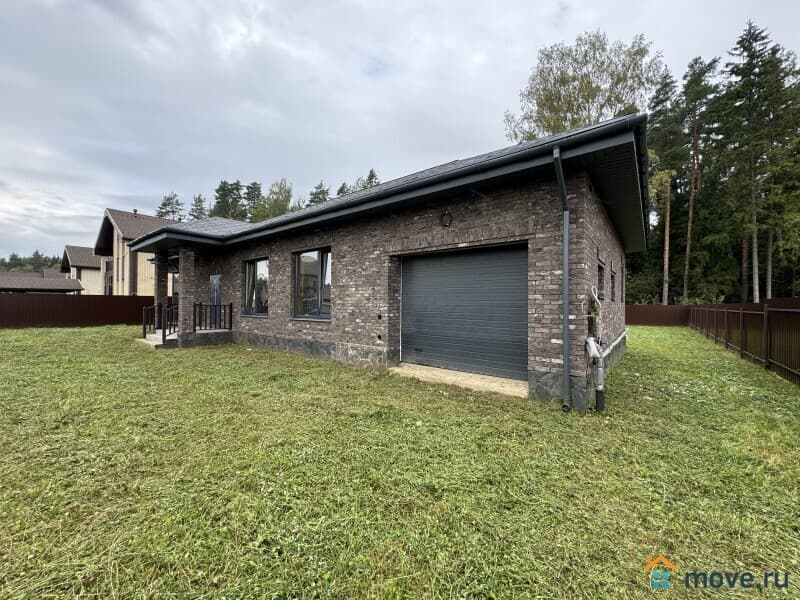 коттедж, 160 м&sup2;