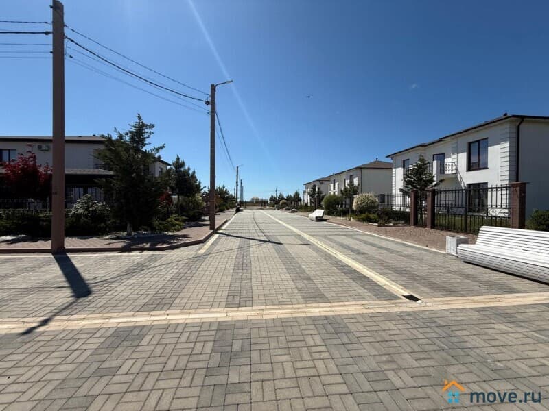 дом, 244 м&sup2;