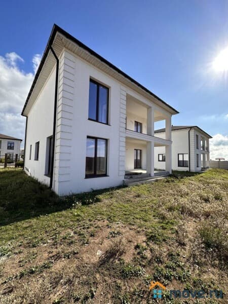 дом, 244 м&sup2;