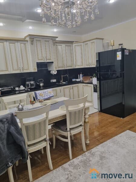 2-комн. квартира, 82 м²