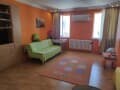 Продаем двухкомнатную квартиру, 65 м², этаж 7 из 7. Фото 2