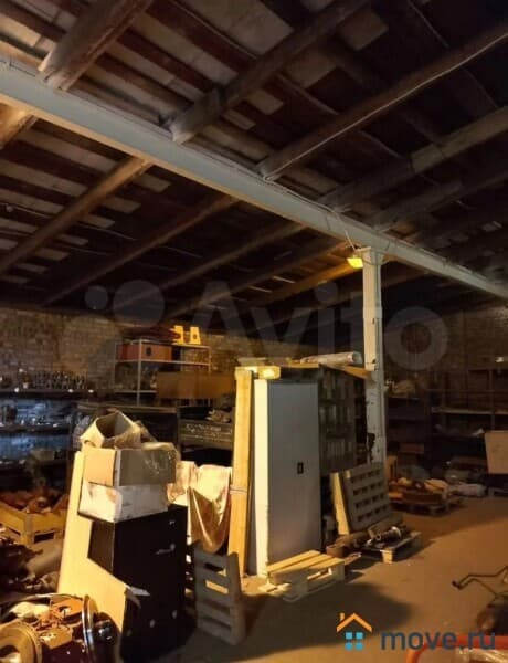 склад, 208 м²