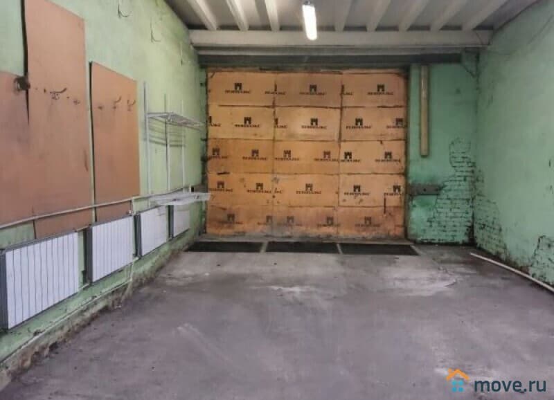 склад, 671 м²