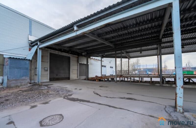 склад, 4400 м²