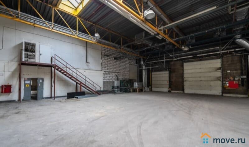 склад, 4400 м²
