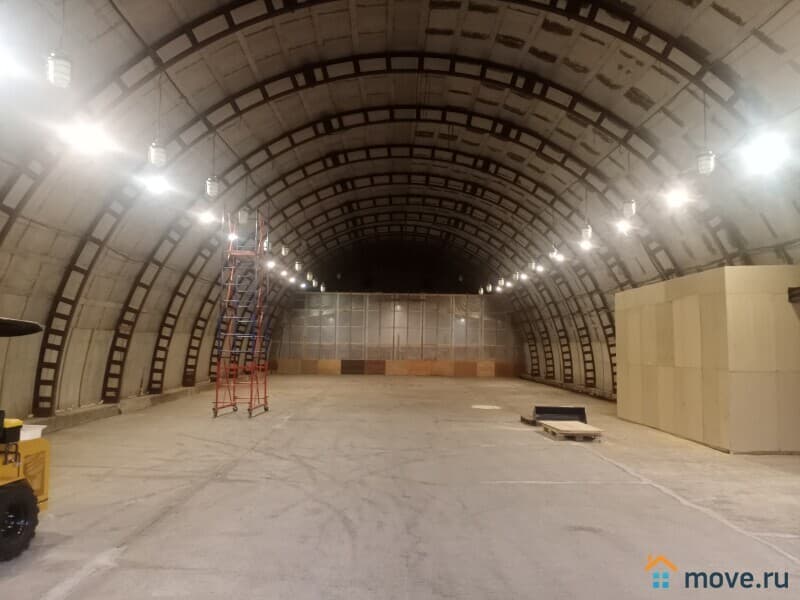 склад, 620 м²