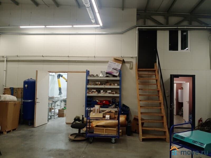 склад, 310 м²