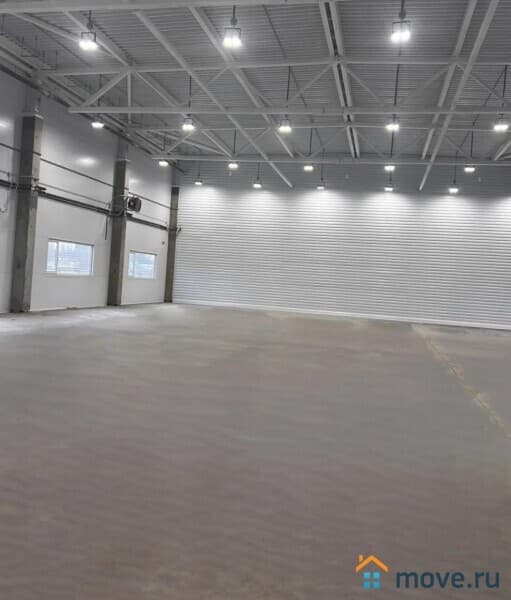 склад, 6200 м&sup2;