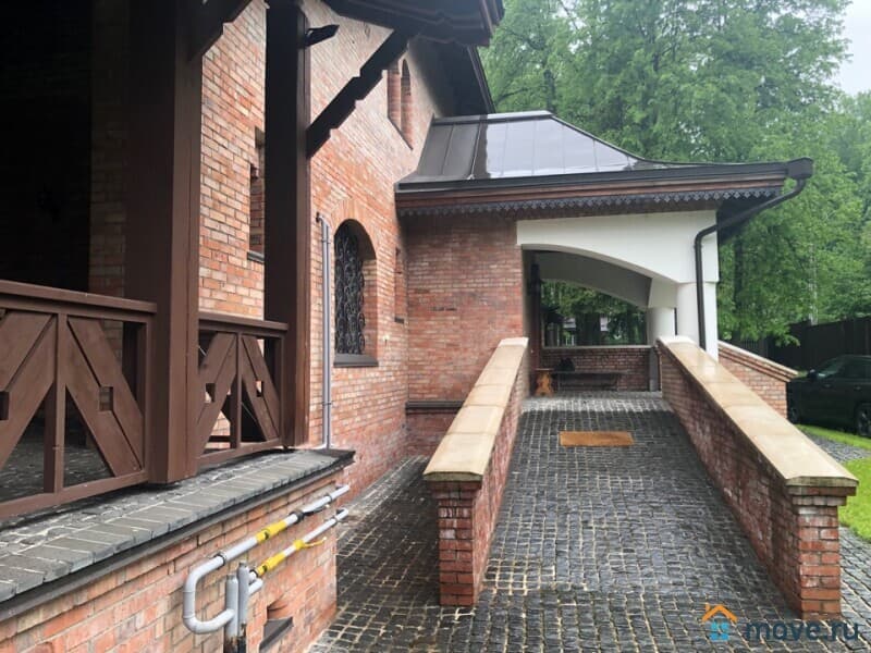 поместье, 1100 м²