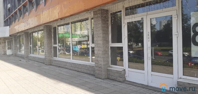 торговое помещение, 400 м²