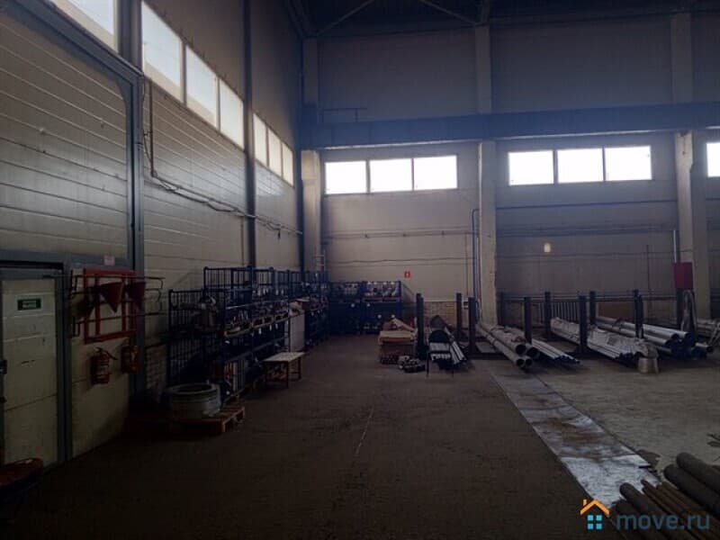 склад, 600 м²