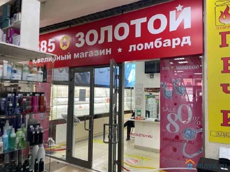отдельное здание, 3500 м²
