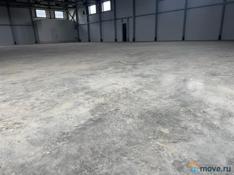 производственное, 3240 м²