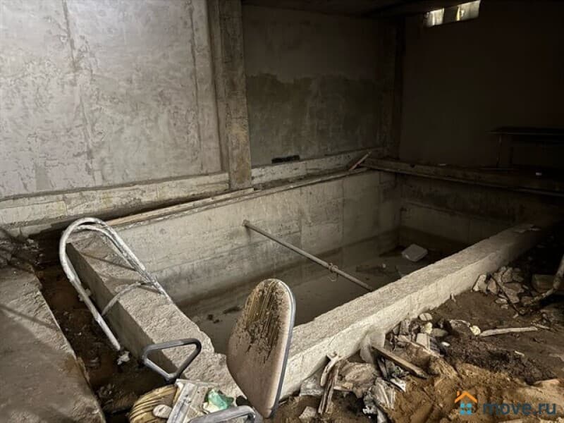 отдельное здание, 600 м²