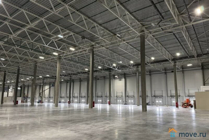 склад, 3535 м&sup2;