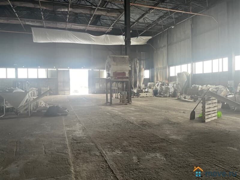 склад, 1400 м&sup2;