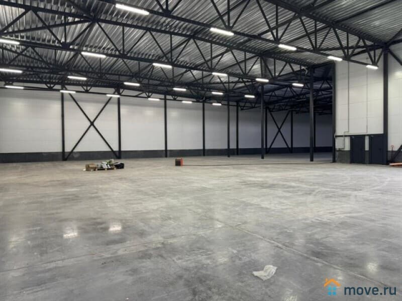 склад, 700 м²