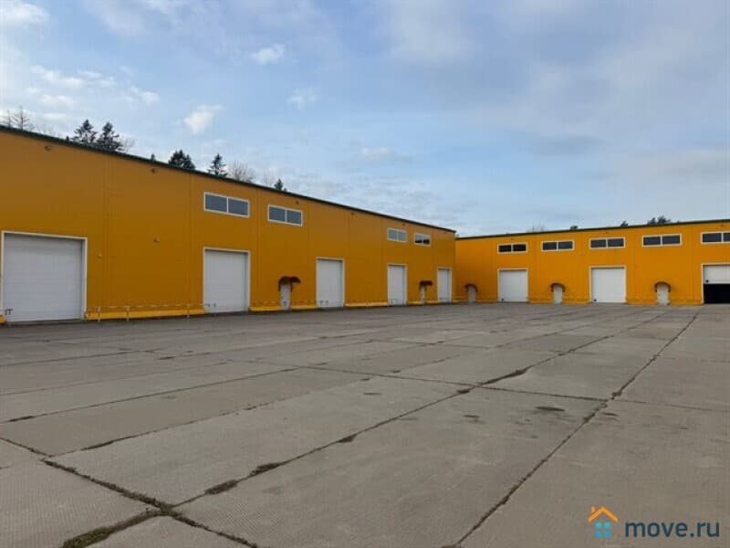 склад, 2200 м&sup2;