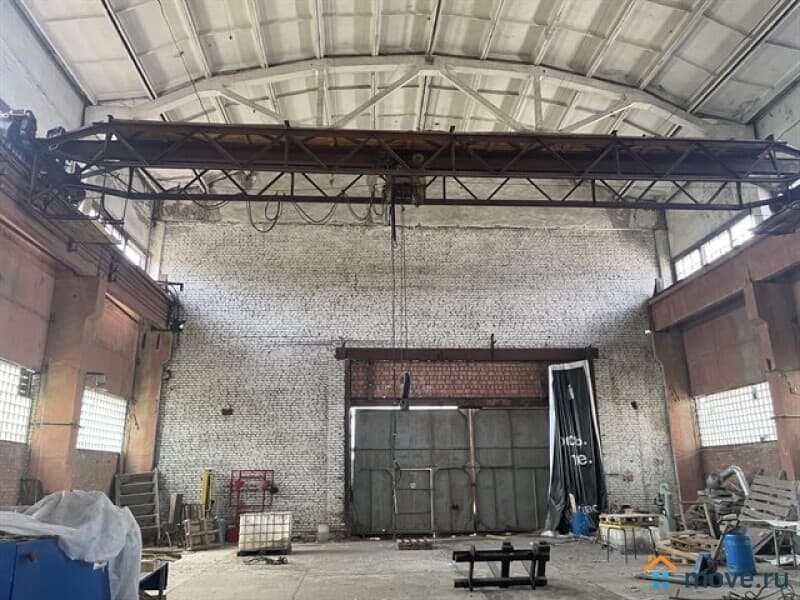 производственное, 2000 м²