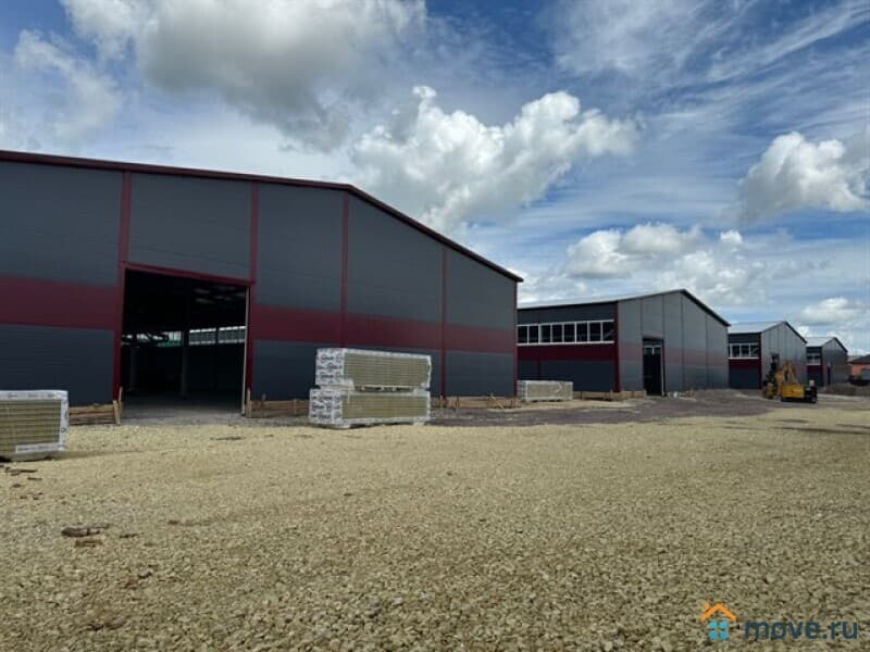 склад, 8640 м&sup2;