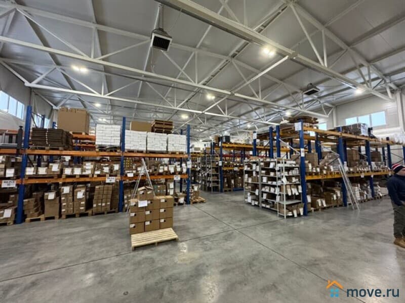склад, 1300 м&sup2;