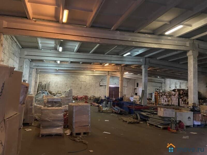 склад, 2000 м&sup2;