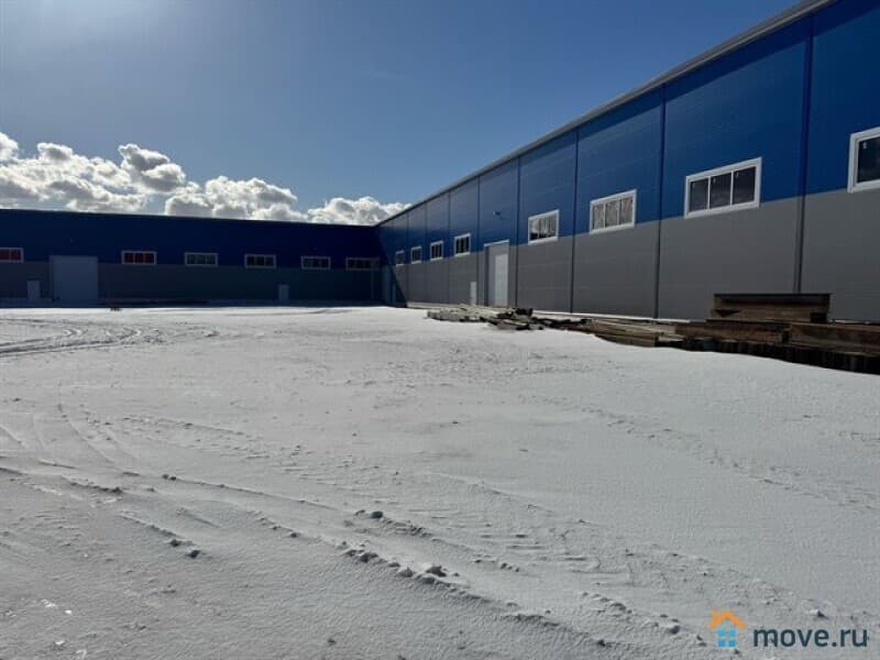 склад, 2000 м&sup2;