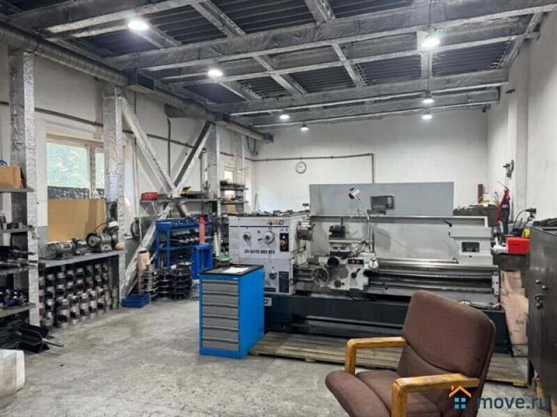 склад, 900 м&sup2;