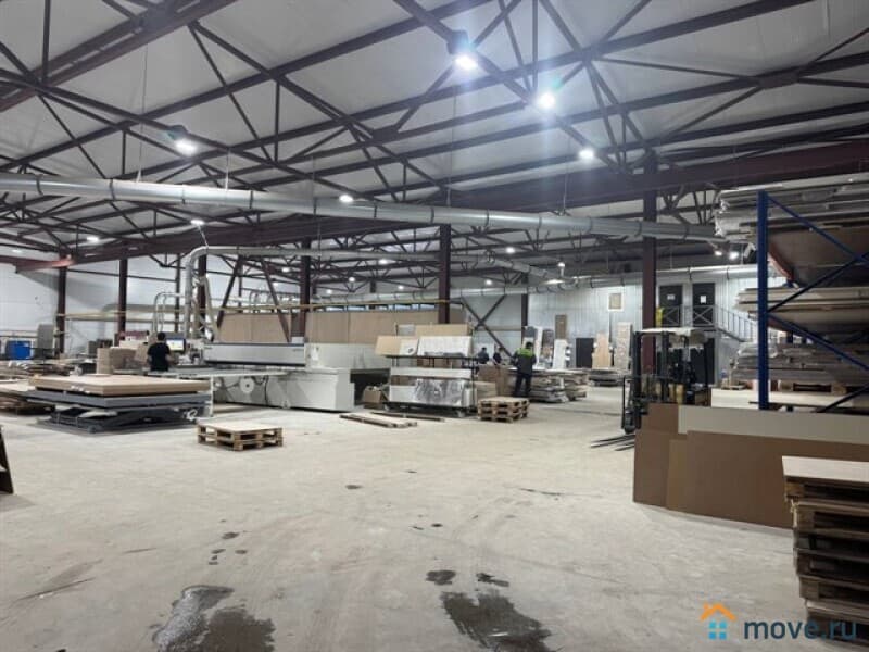 склад, 1300 м&sup2;