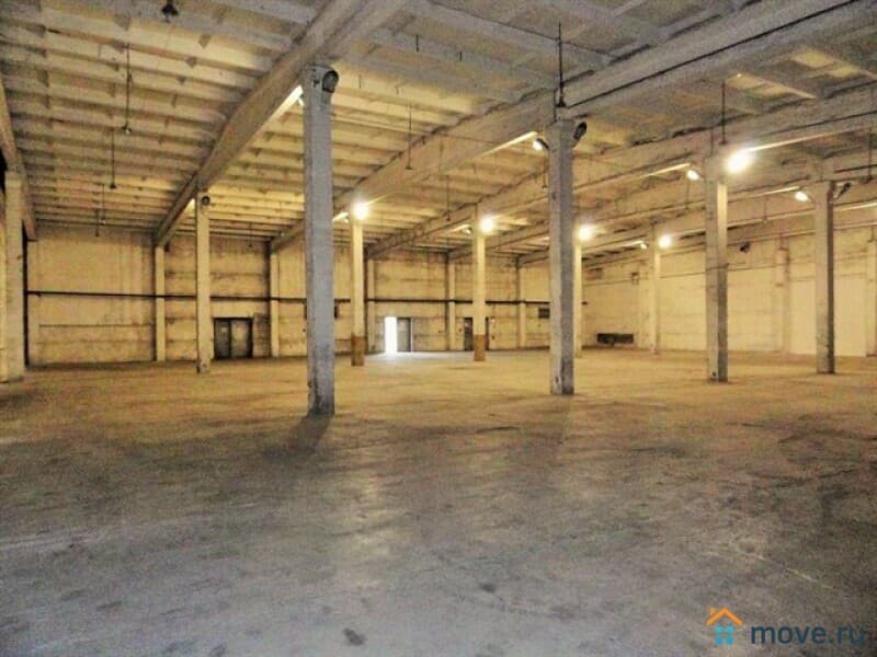 склад, 2000 м&sup2;