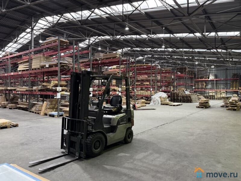 склад, 3200 м&sup2;