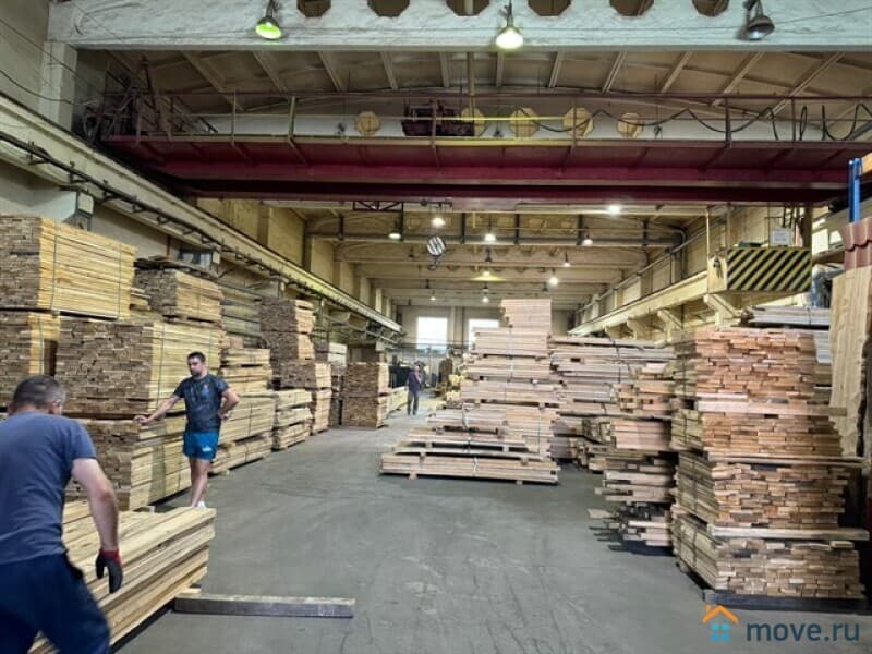 склад, 10672 м&sup2;