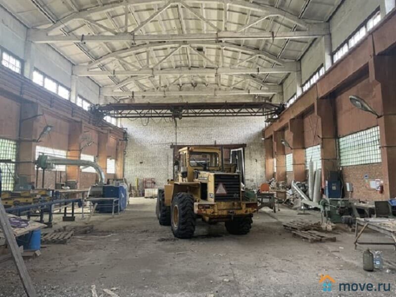 склад, 2000 м&sup2;